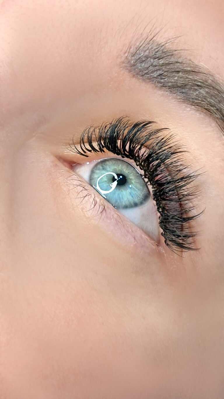 Art Lashes- Extension Ciglia Verona e Provincia Centro Estetico Verona Extension Ciglia Manicure Pedicure Massaggi Corpo Centro Estetico Verona